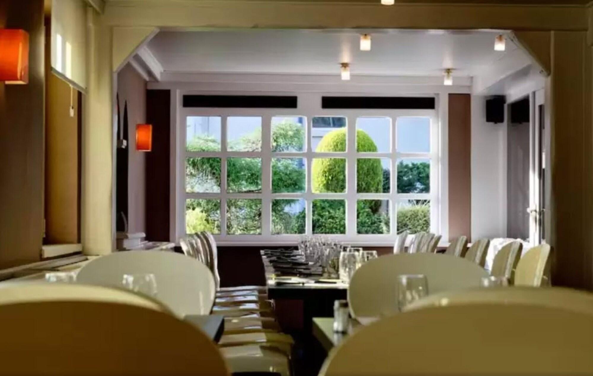 Le Manoir Hotel Orchies Exterior photo